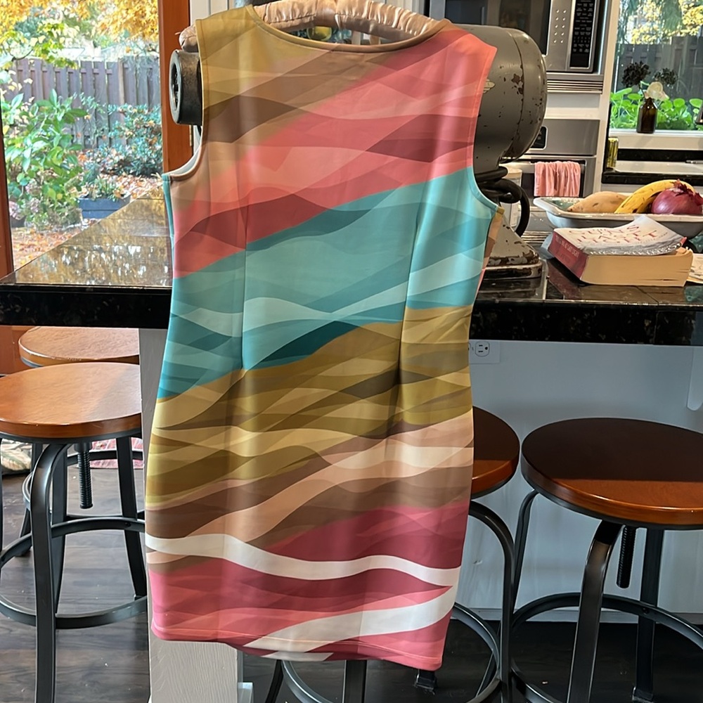 VENUS DRESS - Picture 4 of 7